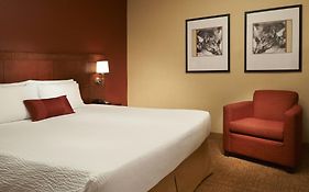 Courtyard By Marriott Indianapolis Castleton